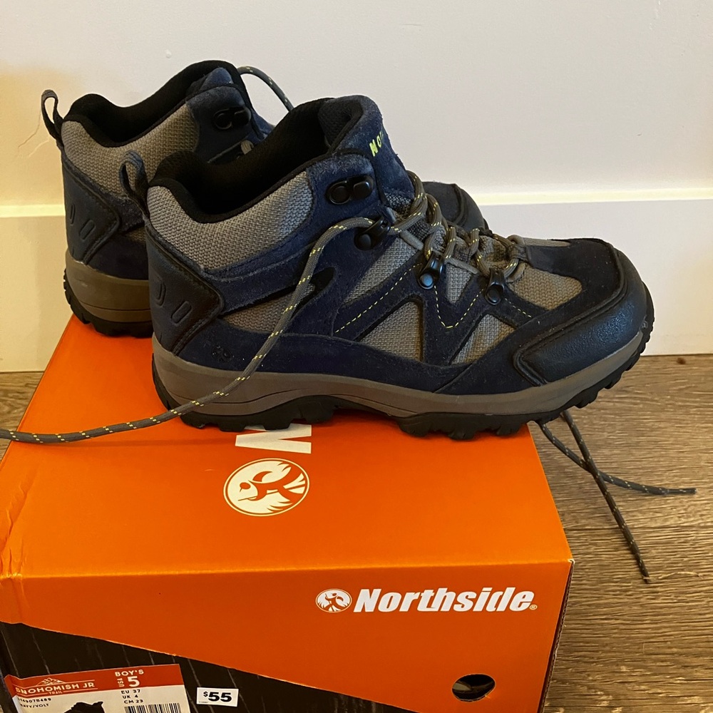 Northside Boy’s Navy/Volt Hiking Waterproof Boot 314907B489 - Picture 4 of 14